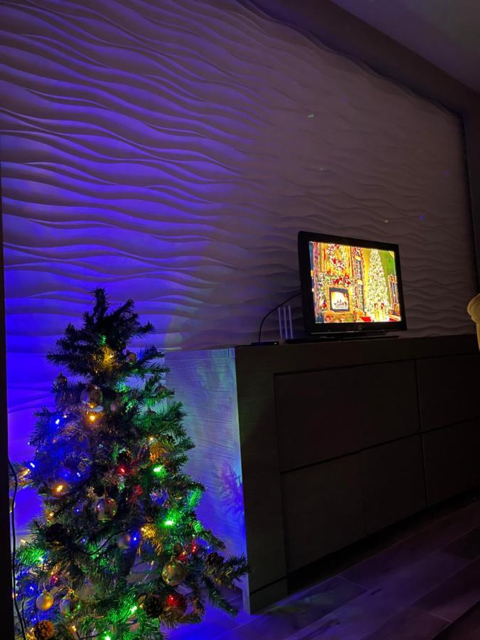 Hd New Apartment Tbilisi Bagian luar foto