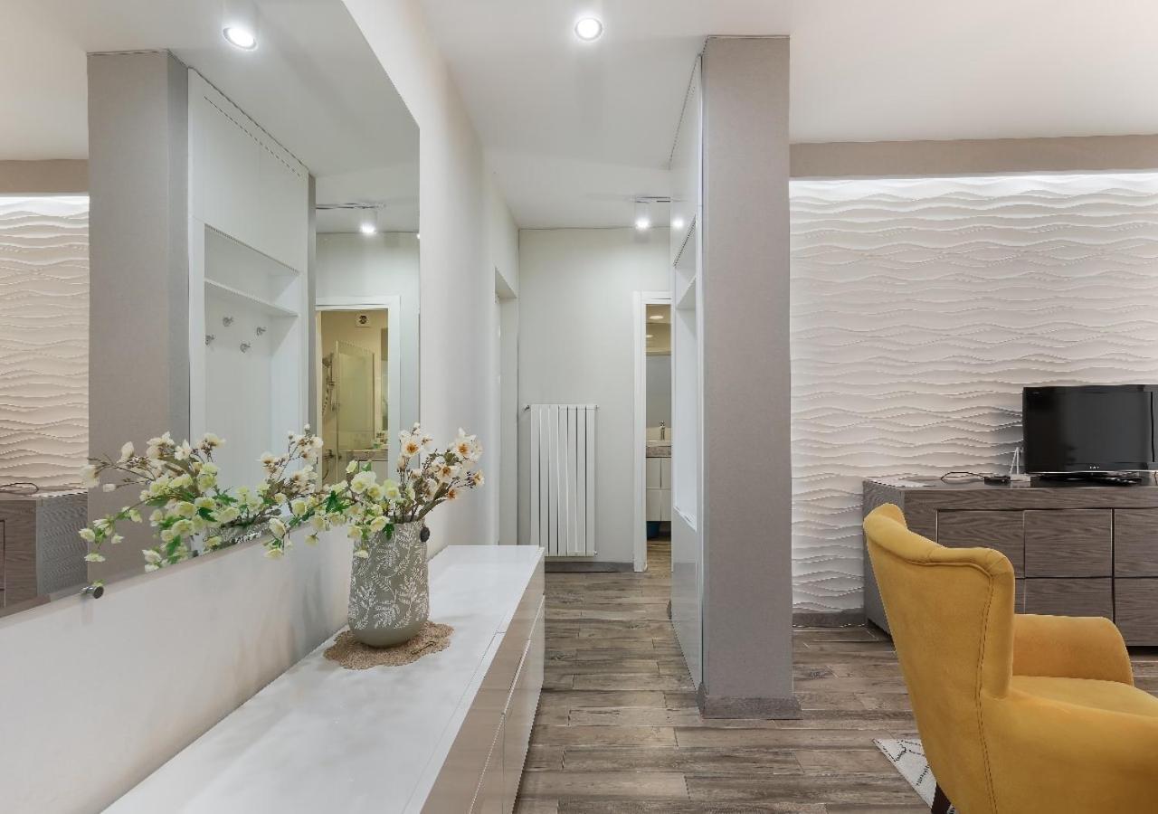 Hd New Apartment Tbilisi Bagian luar foto