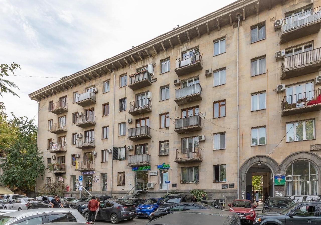 Hd New Apartment Tbilisi Bagian luar foto